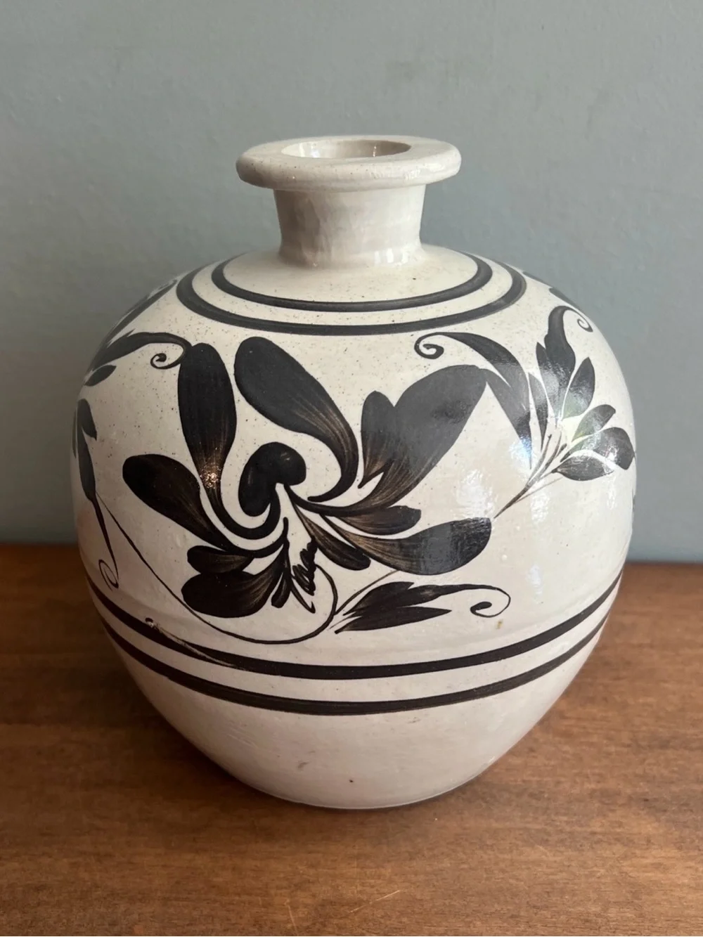 Vintage Chinese Cizhou Kiln Style Vase 9” H 8” W